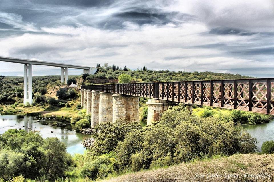 Pateo Do Guadiana Apartment Brinches Bagian luar foto